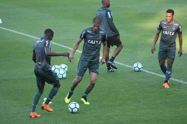 Atltico se prepara para enfrentar o Paran; veja fotos