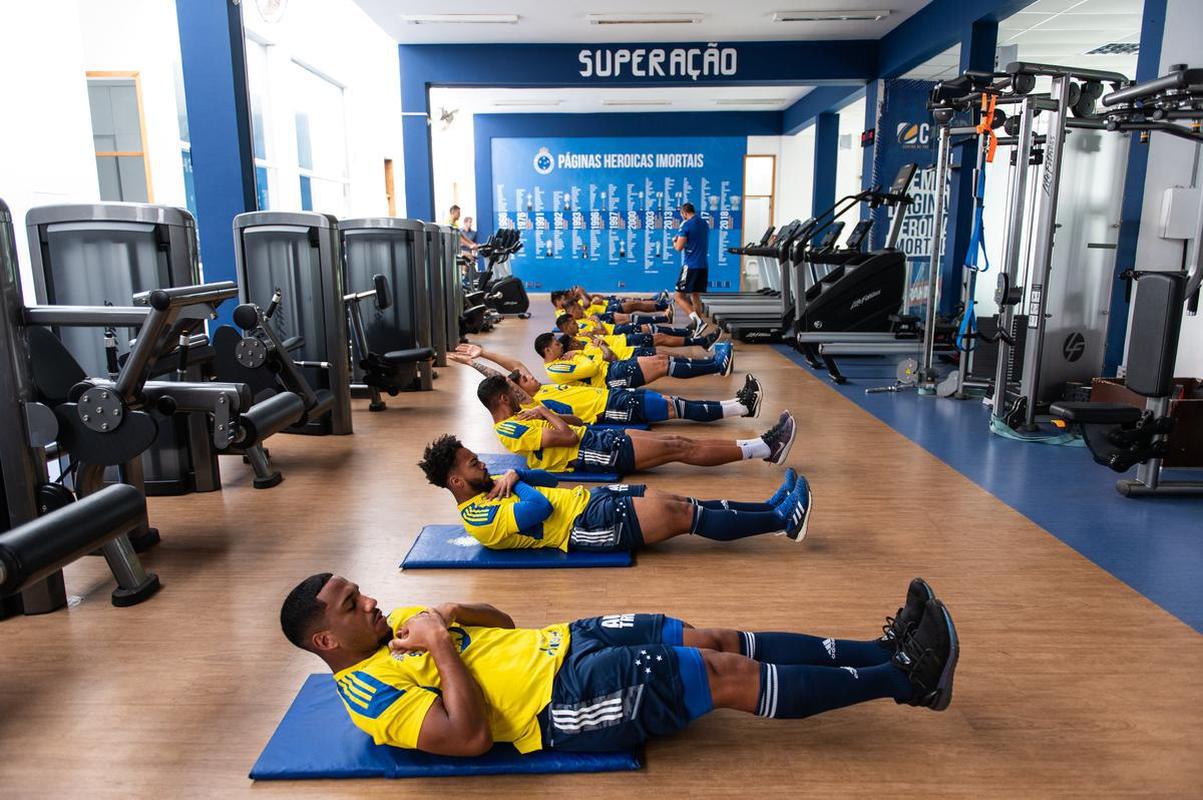 Fotos do treino do Cruzeiro desta sexta-feira na Toca II