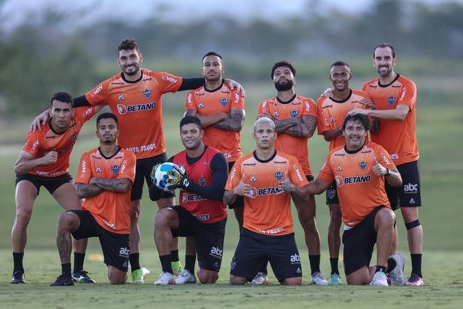 Galo fechou preparao para estreia na Libertadores com atividade no CT do Tolima