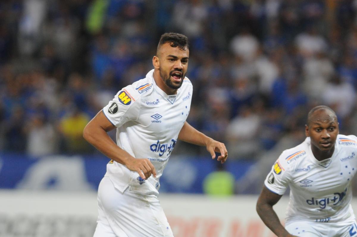 Equipes se enfrentaram pela sexta rodada do Grupo B da Copa Libertadores