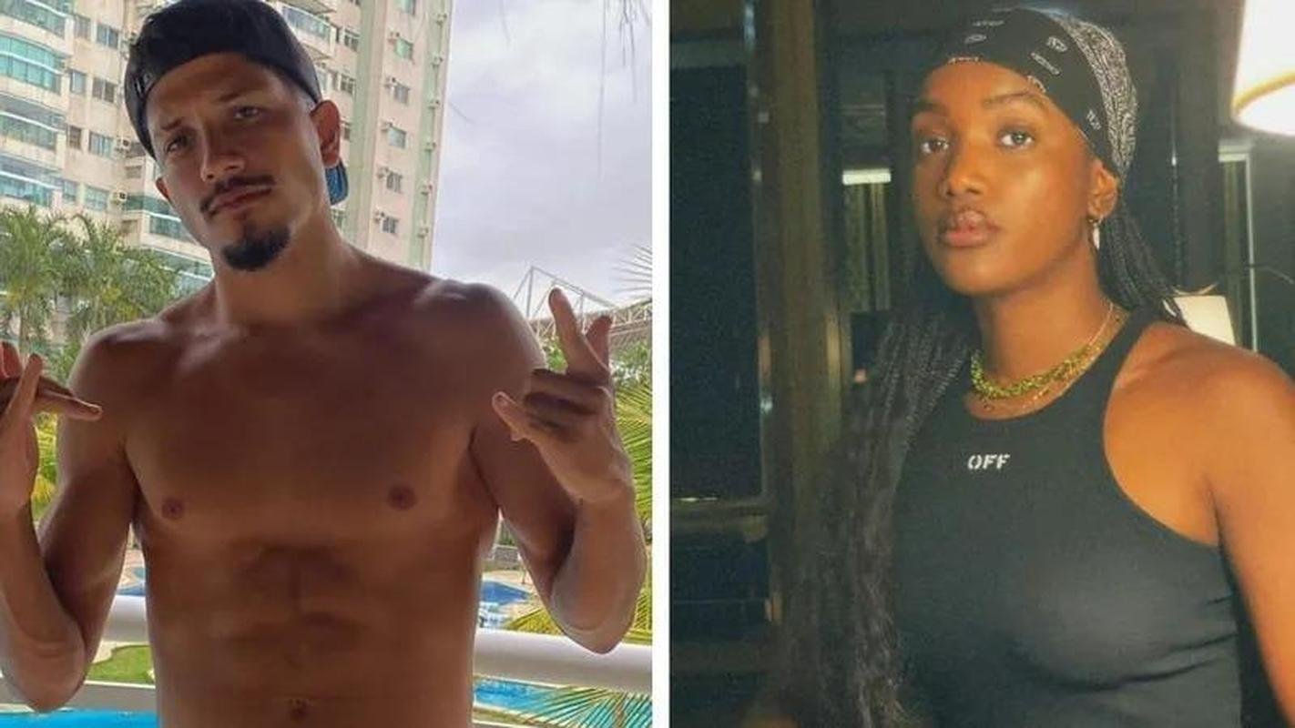 Jogador publicou fotos no Valentine's Day com a cantora 