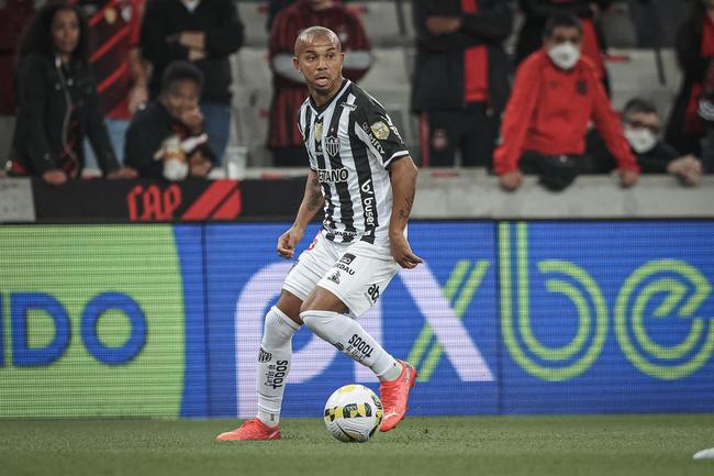 Neste domingo (17), o Atltico enfrentou, em Curitiba, o Athletico-PR pela 2 rodada da Srie A do Campeonato Brasileiro. A partida foi realizada na Arena da Baixada.