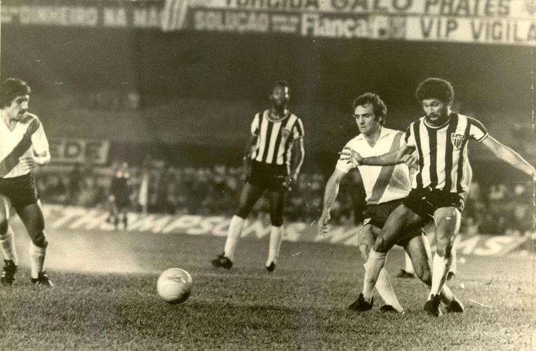 O Atlético deu o troco no River Plate no segundo confronto, válido também pela fase semifinal da Copa Libertadores de 1978. No Mineirão, vitória alvinegra por 1 a 0, gol de Marinho, aos 38 minutos do segundo tempo.