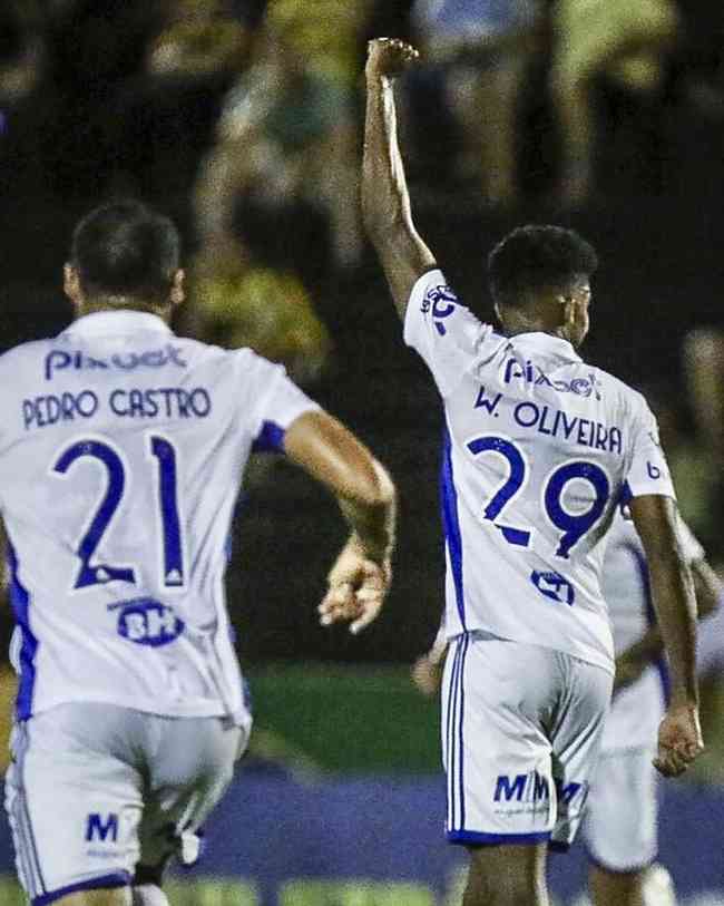 AO VIVO  Vitória para retomar a confiança - Live de Pós-Jogo - Cruzeiro  2x0 Paraná - Diário Celeste