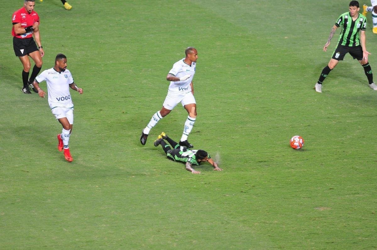 Amrica venceu a Caldense, com gols de Matheusinho e Joo Paulo, e avanou