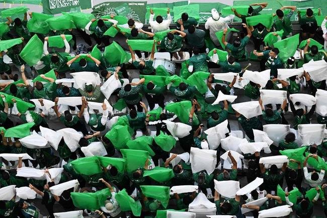 Polnia x Arbia Saudita: fotos da torcida no jogo da Copa do Mundo