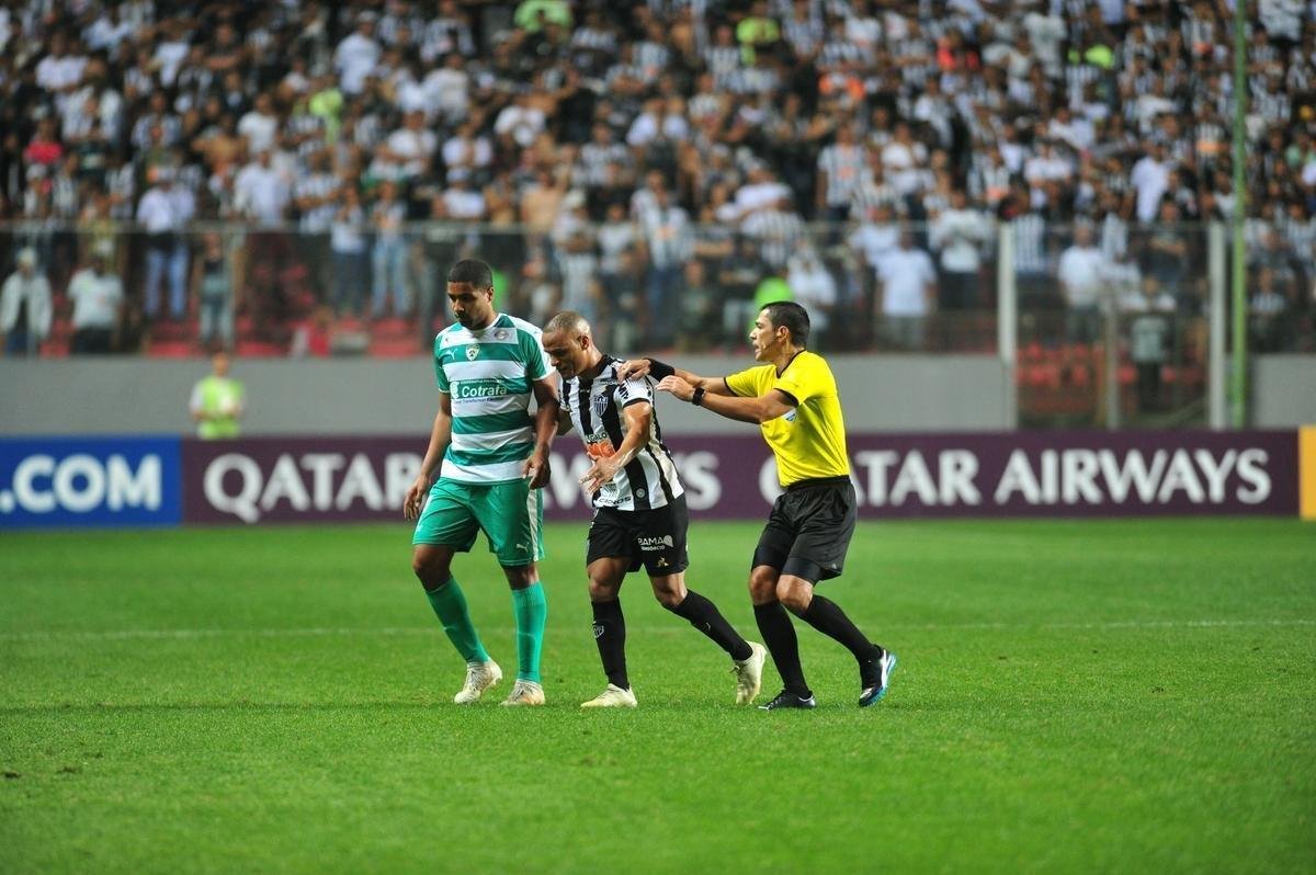 Fotos do duelo entre Atltico e La Equidad pela Copa Sul-Americana, no Independncia