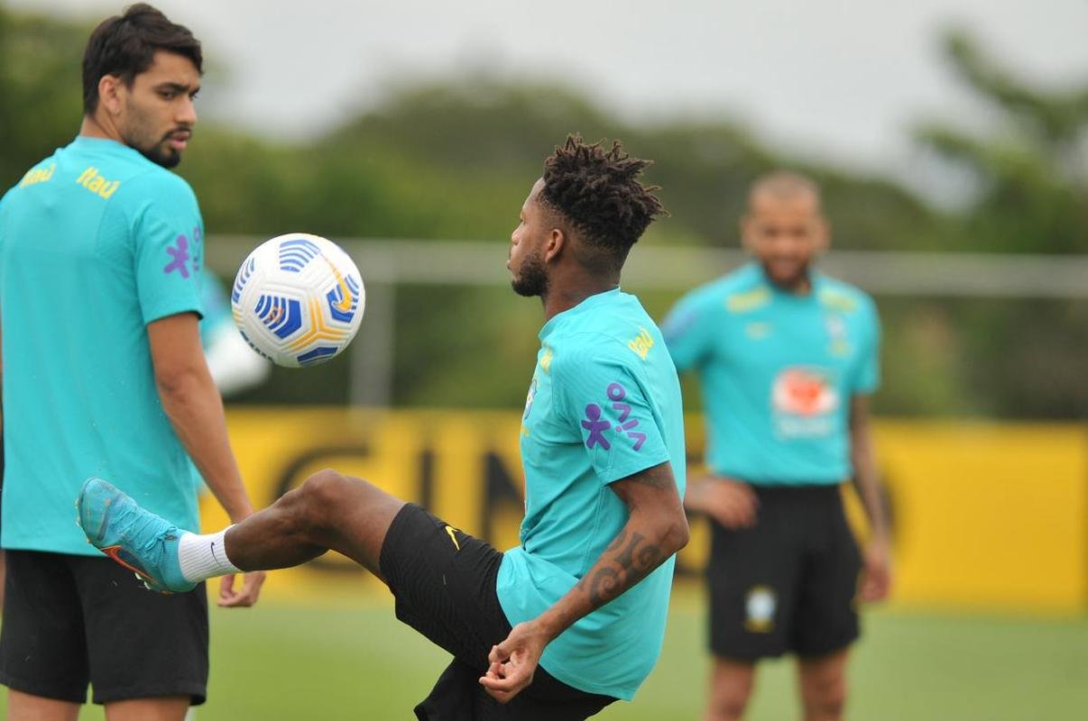 Seleo Brasileira concluiu na Toca da Raposa II, CT do Cruzeiro, em BH, a preparao para enfrentar o Paraguai no Mineiro pelas Eliminatrias da Copa do Mundo do Catar