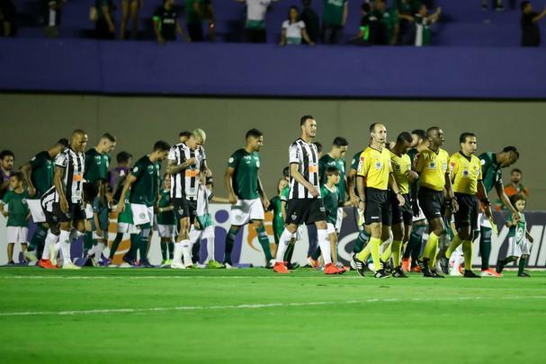 Fotos do duelo entre Goiás e Atlético, no Serra Dourada, em Goiânia, pela 12ª rodada do Brasileiro
