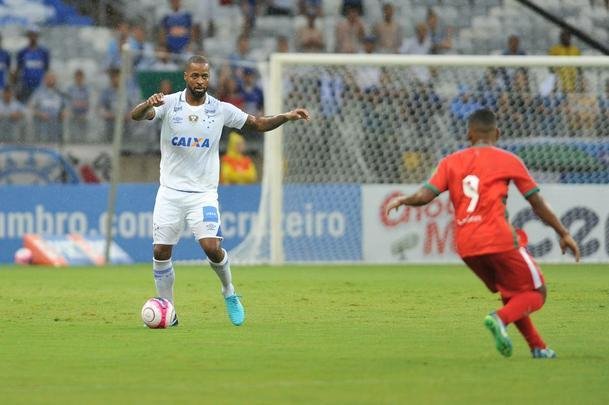 Cruzeiro vence Boa Esporte e segue invicto e lder do Campeonato Mineiro 