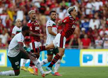 Flamengo ditou o ritmo do início ao fim do jogo na vitória por 4 a 1 sobre a Portuguesa-RJ, pelo Campeonato Carioca