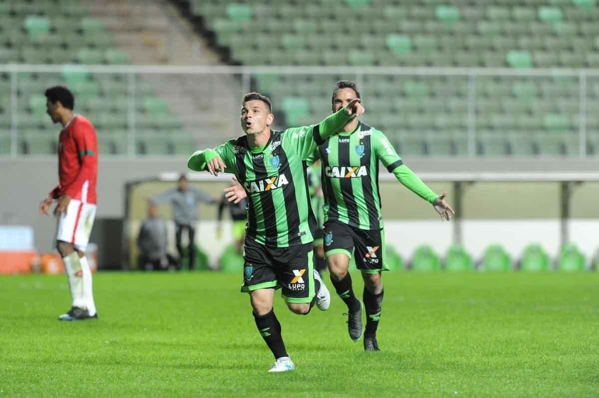 Amrica e Boa Esporte se enfrentaram no Independncia, pela 13 rodada da Srie B do Campeonato Brasileiro