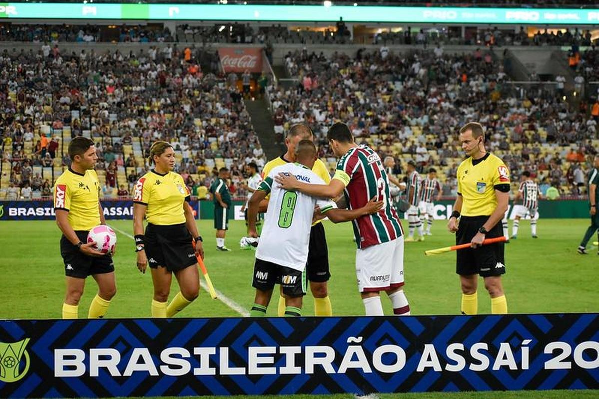 Fotos da partida entre Fluminense e Amrica, neste domingo (9/10), no Maracan, pela 31 rodada da Srie A