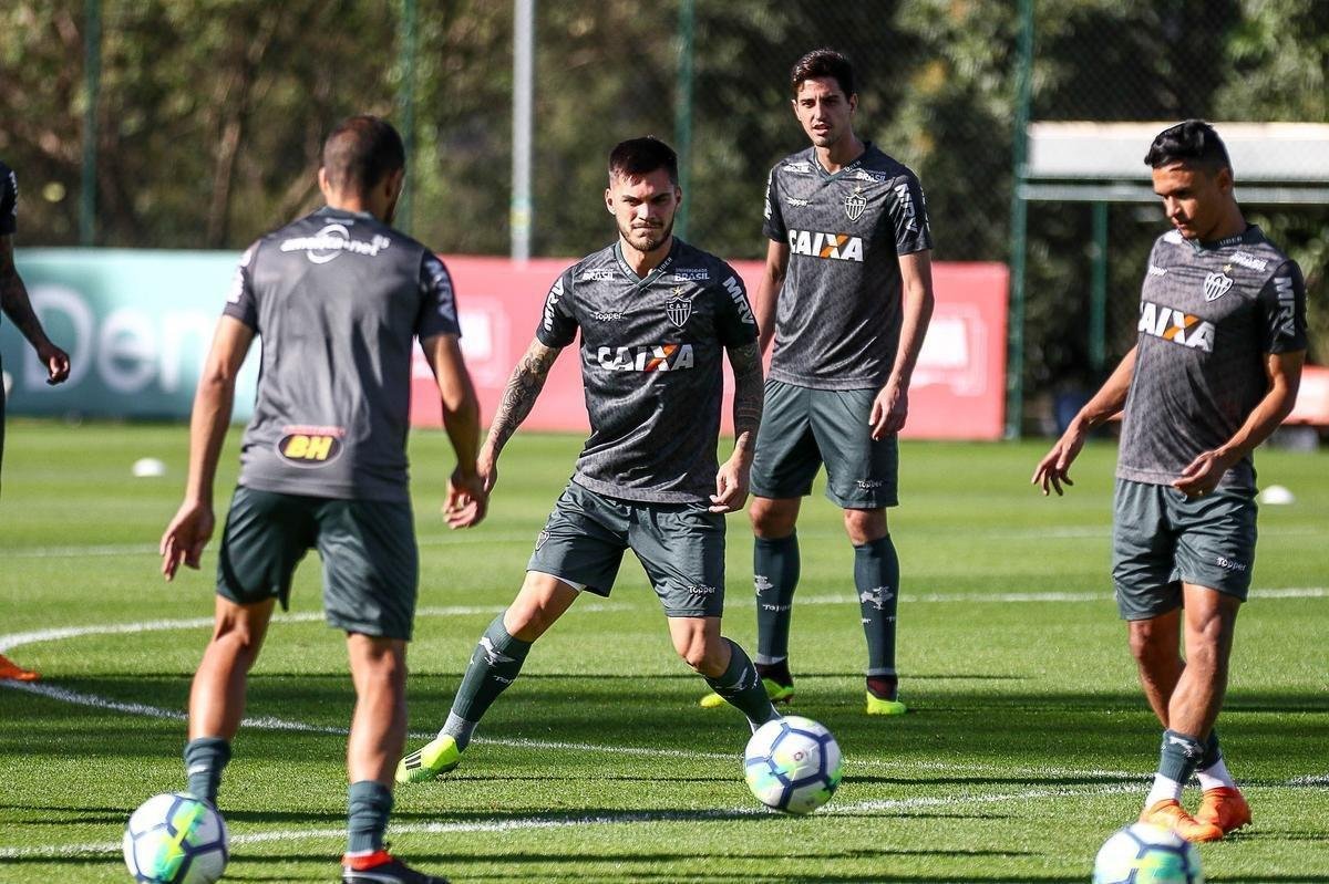 Com Nathan em campo, Galo iniciou preparao para enfrentar o Bahia, na segunda, s 20h, pela 16 rodada do Brasileiro
