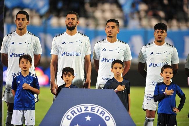 Cruzeiro x Cuiab: fotos do jogo na Arena do Jacar, em Sete Lagoas