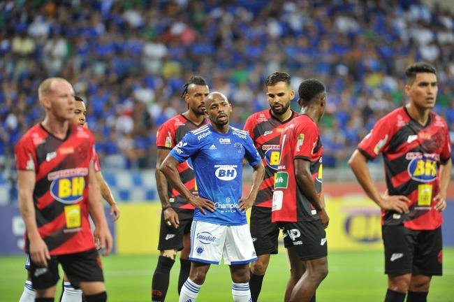 Fotos do jogo entre Cruzeiro e Pouso Alegre