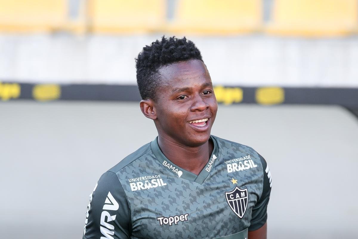 Veja fotos do treino do Atltico no Uruguai