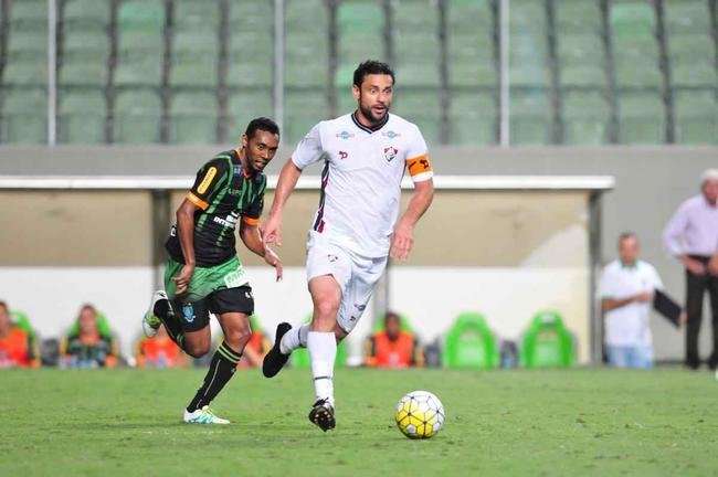 Imagens do jogo entre Amrica e Fluminense no Independncia