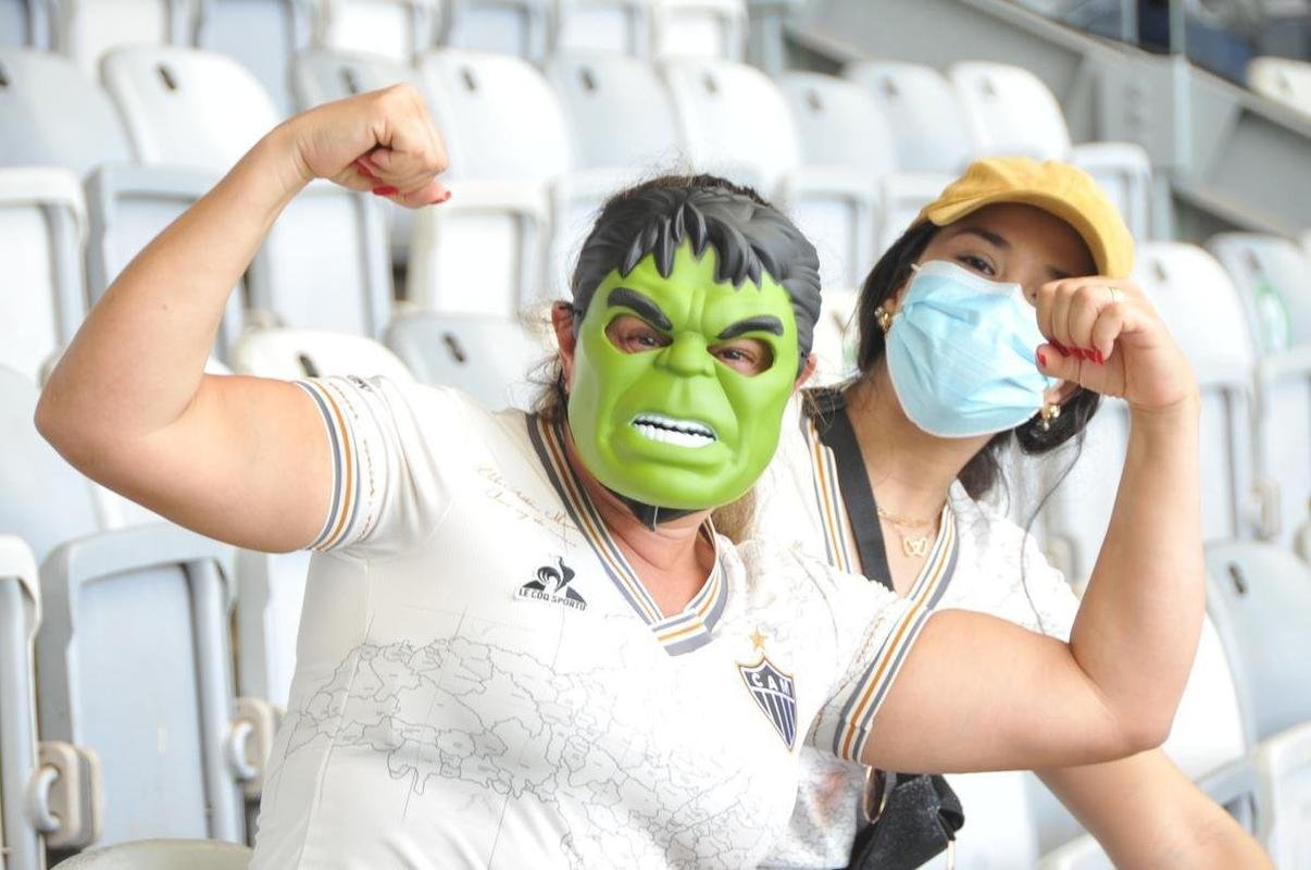 Fotos da torcida do Atltico na chegada ao Mineiro para acompanhar o jogo contra o Fluminense pela 36 rodada do Campeonato Brasileiro
