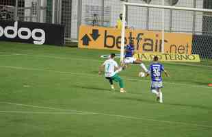 Fotos do jogo entre Cruzeiro e Cuiab, no Independncia, em Belo Horizonte, pela 32 rodada da Srie B do Campeonato Brasileiro