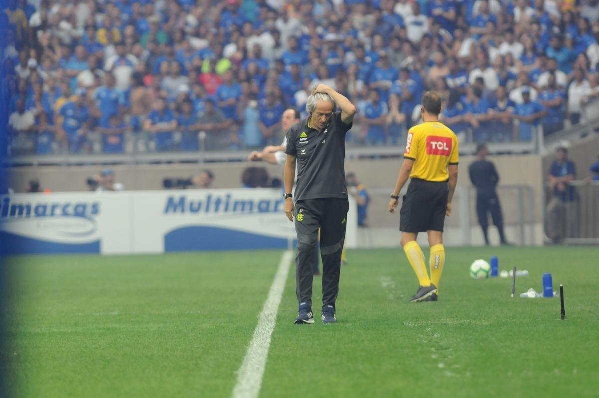 Cruzeiro e Flamengo se enfrentaram pela 20 rodada do Campeonato Brasileiro