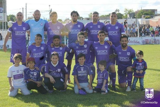 Defensor Sporting - quarto colocado no Campeonato Uruguaio 2018 (primeira fase)
