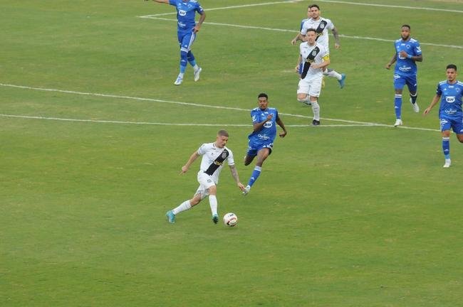 Fotos do jogo entre Cruzeiro e Ponte Preta, no Mineiro, em Belo Horizonte, pela 13 rodada da Srie B do Brasileiro