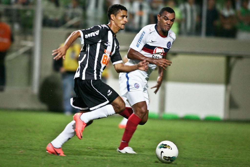Juninho - atacante