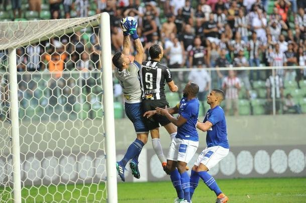 Veja imagens do clssico entre Atltico e Cruzeiro, no Independncia