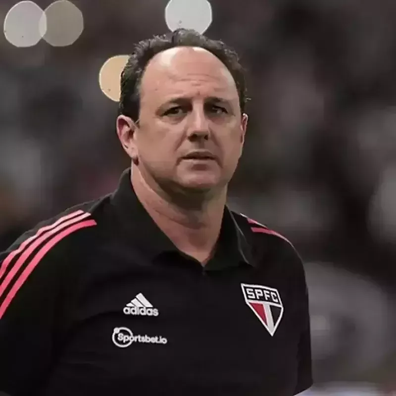 8 - Rogrio Ceni - 90 jogos
