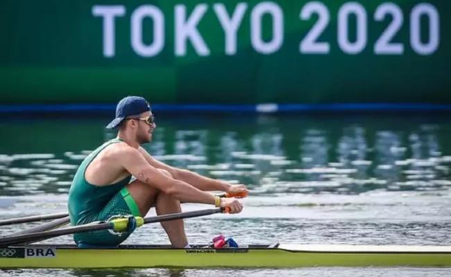 Lucas Verthein fez a semifinal B do single skiff, no Sea Forest Waterway, e ficou em sexto lugar na prova
