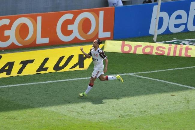 Michael marcou único gol do Rubro-Negro na partida