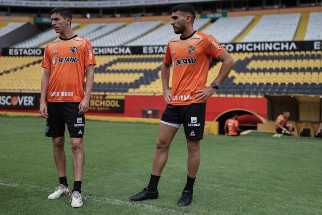 Atlético treina em Guayaquil antes do jogo contra o Emelec