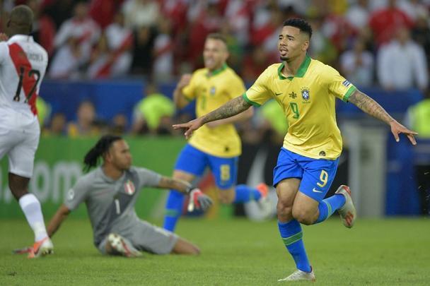 Gabriel Jesus recolocou o Brasil em vantagem na final da Copa América: 2 a 1