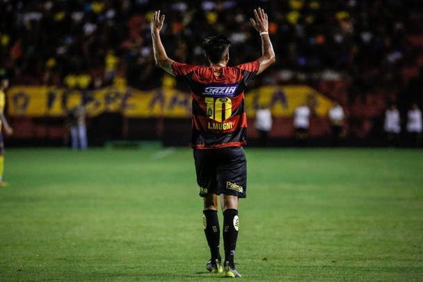 O Sport recebeu o Retrô FC em jogo adiantado da 5ª rodada do Campeonato Pernambucano. A partida marcou a estreia da Ilha do Retiro na temporada 2020