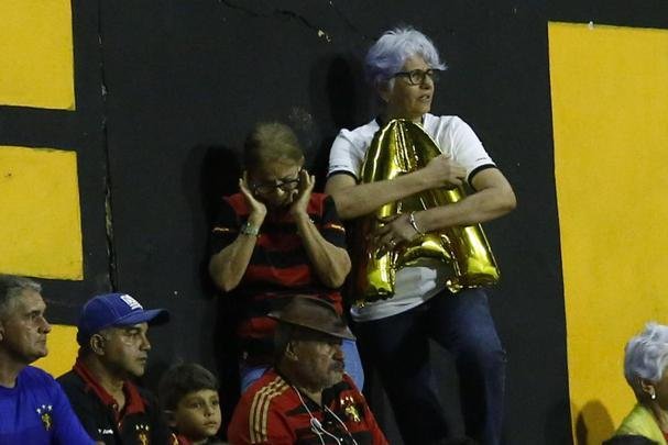 Sport e Vila Nova empataram, em 0 a 0, neste domingo, na Ilha do Retiro