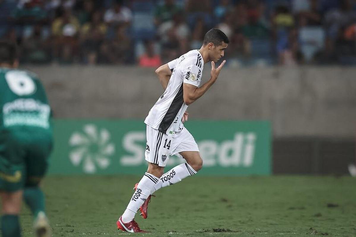 Fotos do jogo entre Cuiab e Atltico, na Arena Pantanal, pela 18 rodada da Srie A do Campeonato Brasileiro