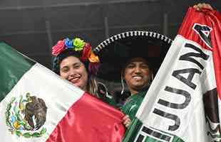 Imagens da torcida no jogo entre Mxico e Polnia pelo Grupo C da Copa do Mundo.