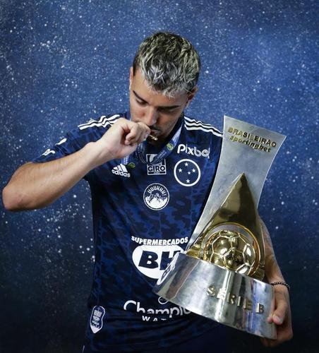 Matheus Bidu: renovou seu contrato com o Guarani até 2024, mas deverá jogar a próxima temporada pelo Corinthians
