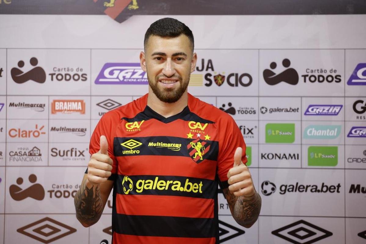 Paulinho Moccelin, atacante (Sport)