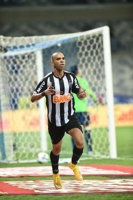 Imagens da deciso entre Cruzeiro e Atltico no Mineiro