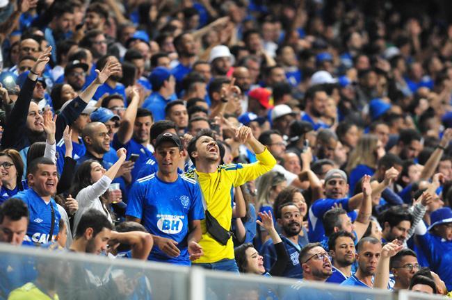 Torcida do Cruzeiro no jogo contra o Nutico, no Independncia, pela 26 rodada da Srie B do Campeonato Brasileiro de 2022