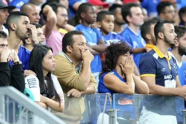 Fotos da partida entre Cruzeiro e Atltico-PR no Mineiro