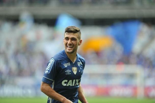 Fotos do jogo entre Cruzeiro e Atltico-PR, no Mineiro, pela 32 rodada do Brasileiro