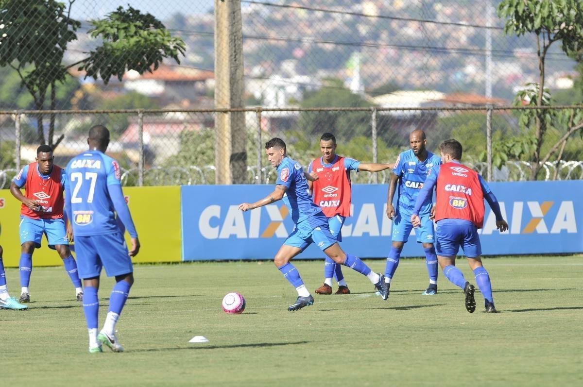 Fotos do treino do Cruzeiro desta quinta-feira (18/1), na Toca da Raposa II