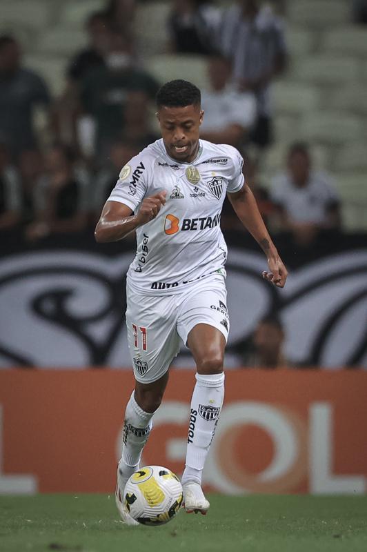 O Atltico visitou o Cear nesta quarta-feira (15), na Arena Castelo, em Fortaleza, pela 12 rodada do Campeonato Brasileiro. Veja as melhores imagens do confronto.
