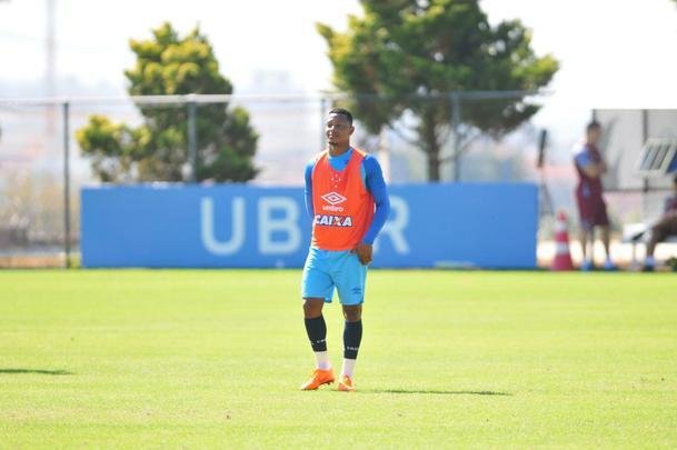 Imagens do treino do Cruzeiro com a presena do presidente Wagner Pires de S