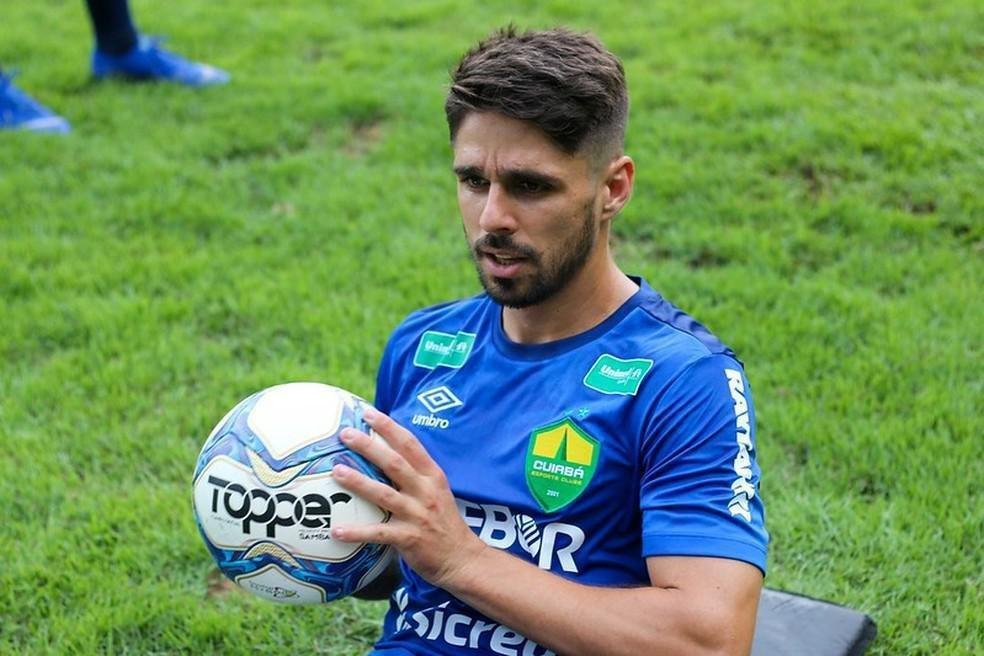 Rafael Gava - o meio-campista de 27 anos registrou a média mais alta do Cuiabá no SofaScore: 7.35. Em 21 jogos na Série B, marcou seis gols e deu três assistências. Sua sequência na equipe acabou prejudicada em razão de lesões.
