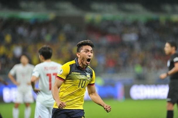 Equador e Japo se enfrentaram no Mineiro pela terceira rodada do Grupo C da Copa Amrica