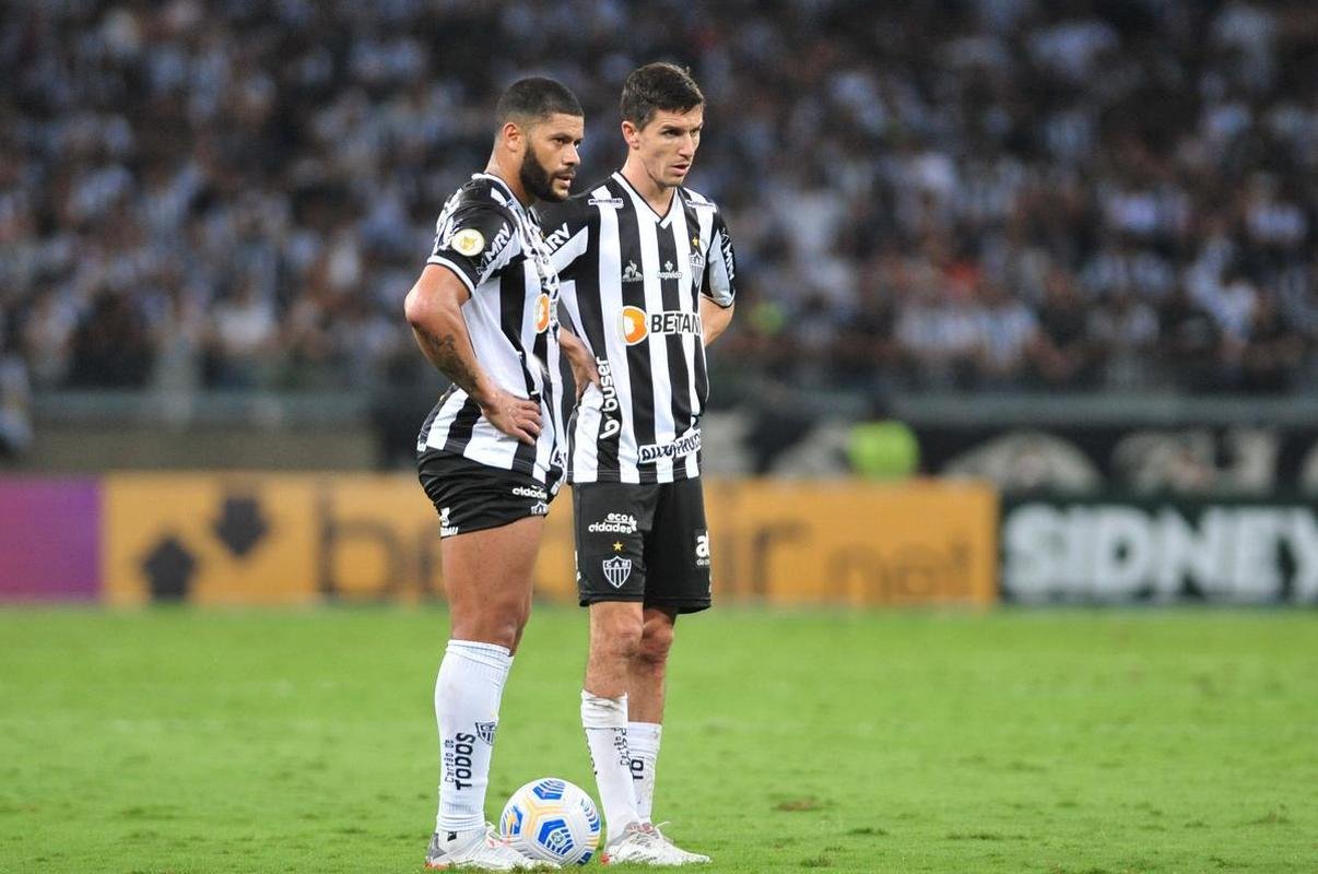 Fotos do jogo entre Atltico e Grmio, no Mineiro, em BH, pela 19 rodada do Campeonato Brasileiro